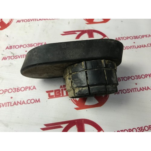 Пыльник рулевой рейки Opel Combo 2001-2011 9127917